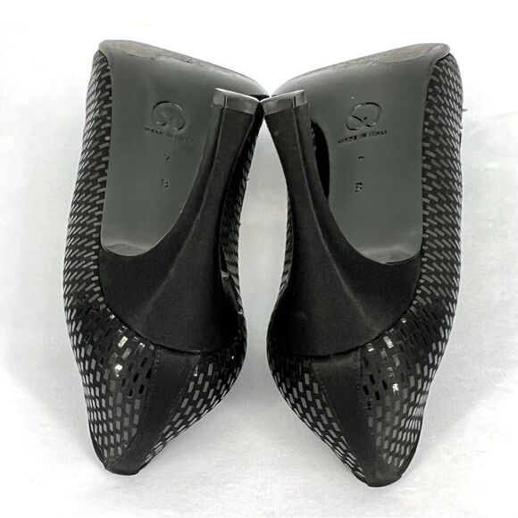 St. John Black Satin Paillettes Made in Italy Pointed Toe Narrow Heel Pumps 7B - Picture 10 of 13